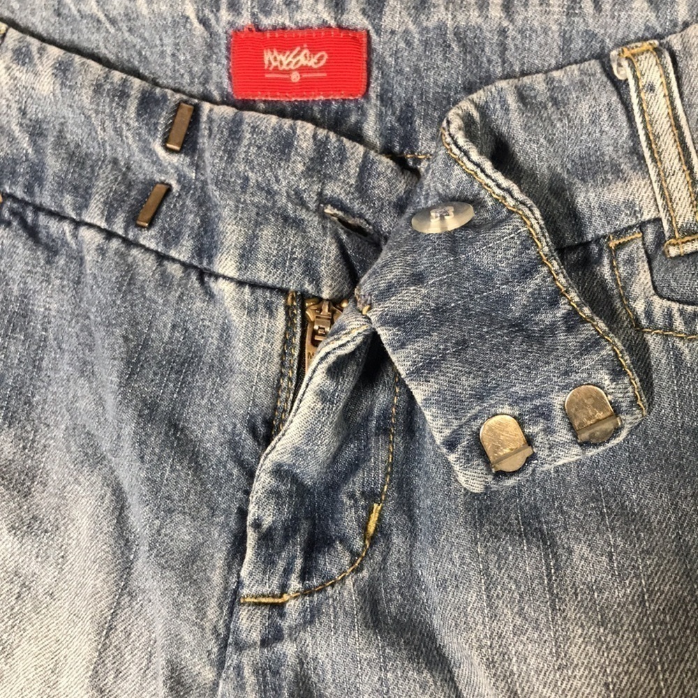 MOSSIMO DISTRESSED BLUE BERMUDA SHORTS Size 7 - Picture 4 of 4